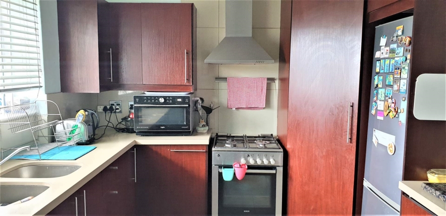 2 Bedroom Property for Sale in Green Point Western Cape